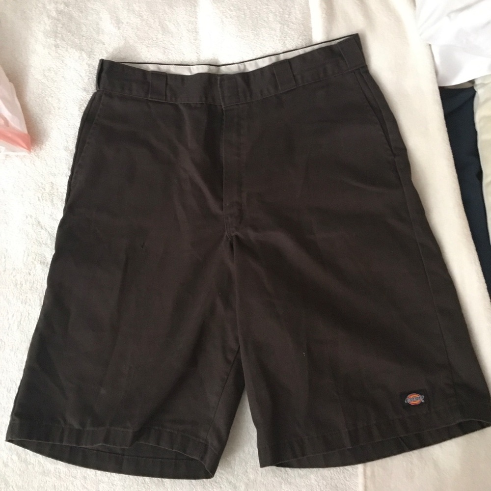 Dickies loose fit size 12